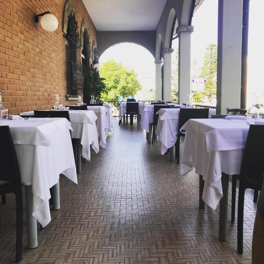 Hotel Ristorante Gallo D'Oro Vignola  Dış mekan fotoğraf
