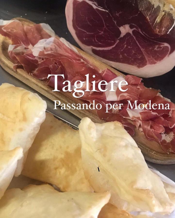 Hotel Ristorante Gallo D'Oro Vignola  Dış mekan fotoğraf